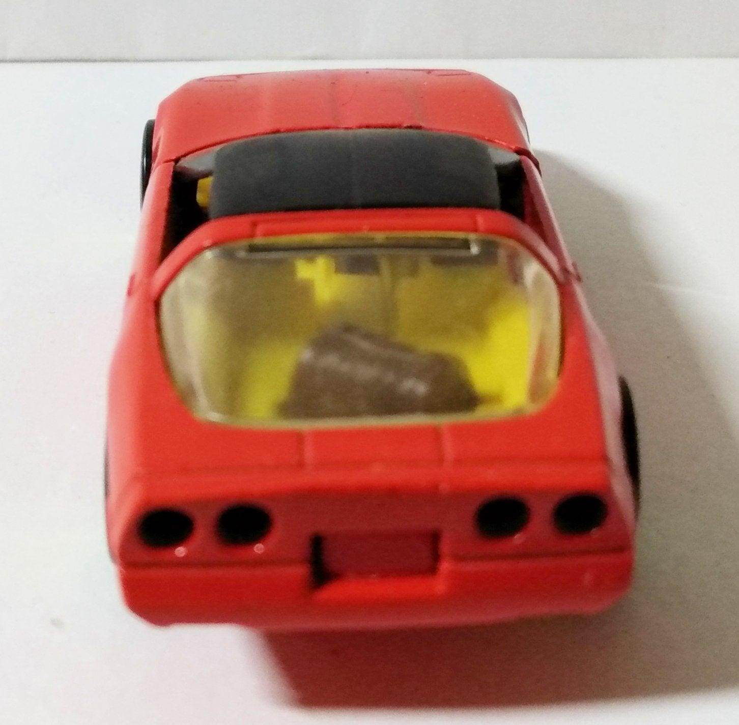 Hot Wheels 3928 Hot Ones Chevrolet '80's Corvette Hong Kong 1984 - TulipStuff