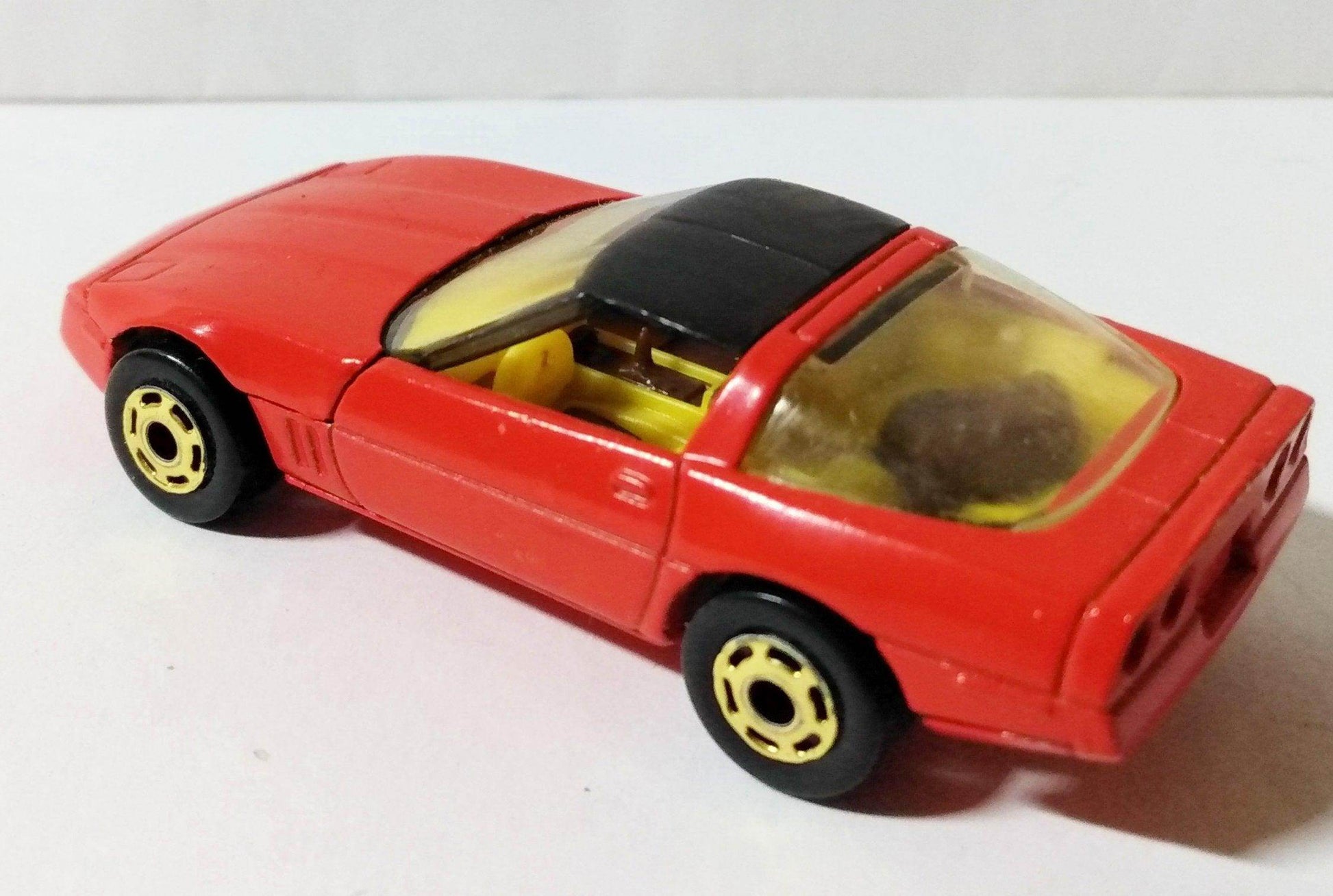 Hot Wheels 3928 Hot Ones Chevrolet '80's Corvette Hong Kong 1984 - TulipStuff