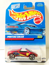 Load image into Gallery viewer, Hot Wheels Collector #862 Pontiac Salsa Convertible Sports Car 1998 - TulipStuff
