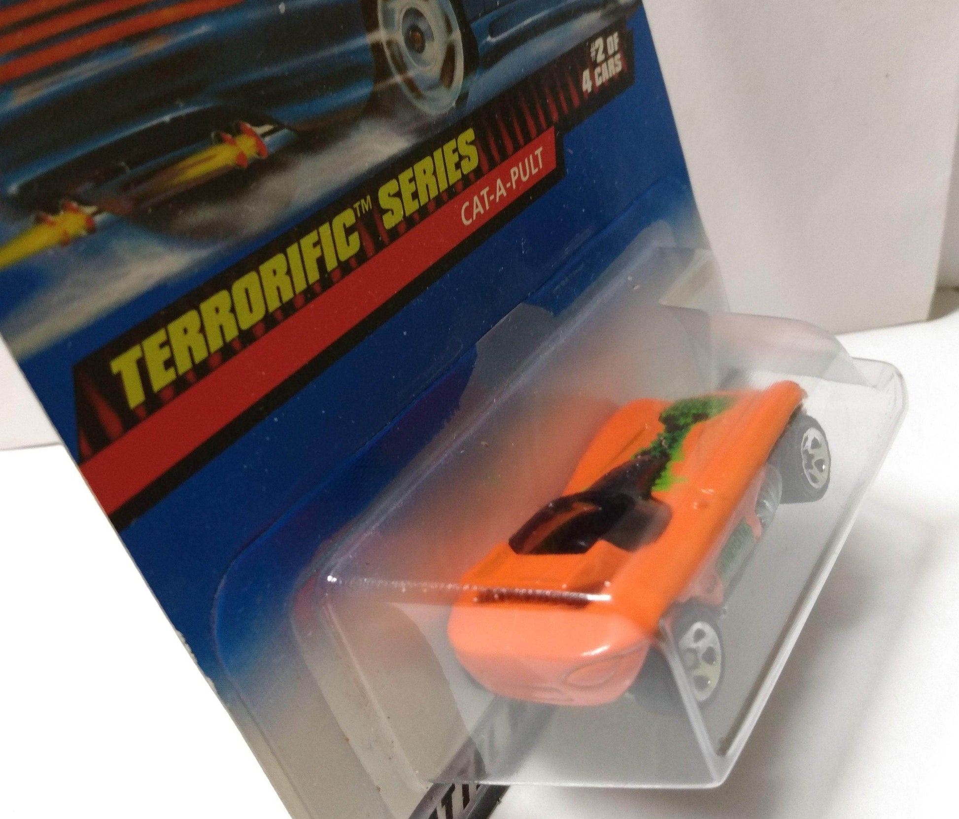 Hot Wheels Terrorific Series Cat-A-Pult Race Car Collector #978 - TulipStuff