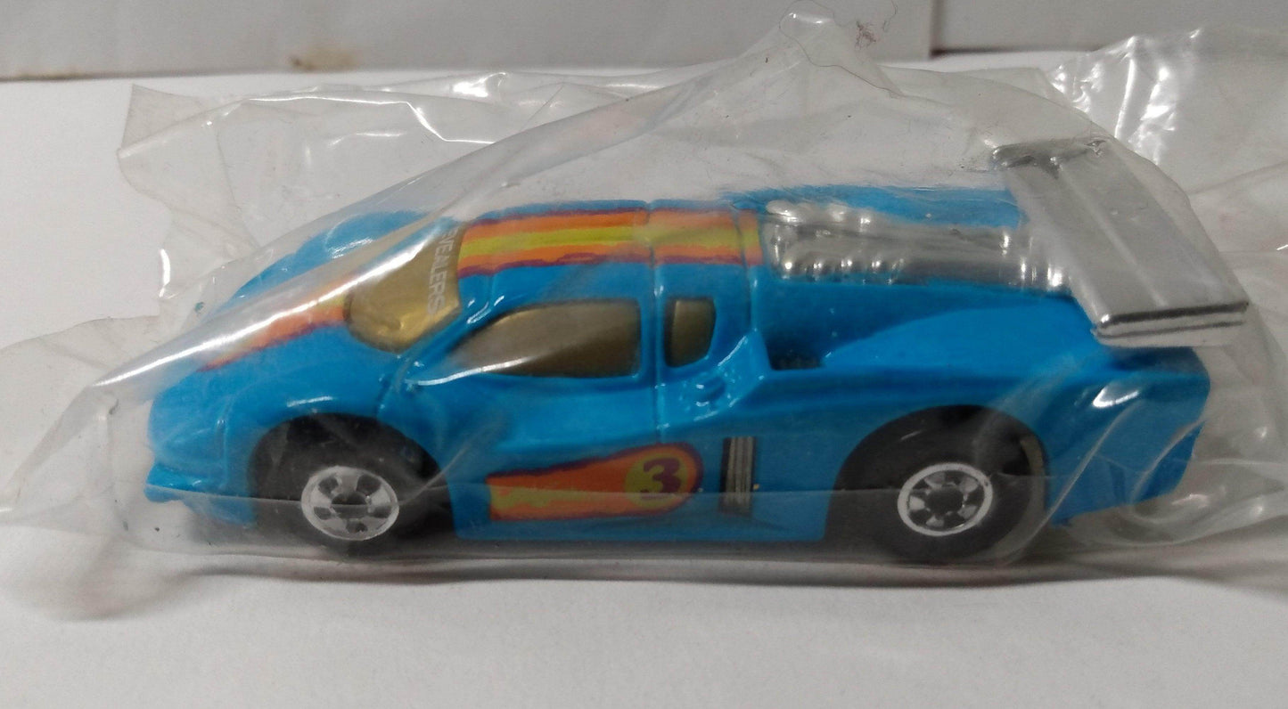 Hot Wheels #1789 Blue Token Revealers GT Racer 1993 - TulipStuff