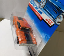 Load image into Gallery viewer, Hot Wheels 1998 First Editions &#39;70 Roadrunner Plymouth Collector #661 - TulipStuff
