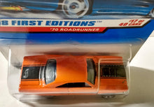 Load image into Gallery viewer, Hot Wheels 1998 First Editions &#39;70 Roadrunner Plymouth Collector #661 - TulipStuff
