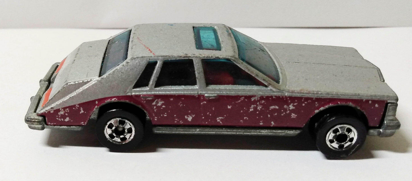 Hot Wheels 1698 Cadillac Seville Hong Kong 1980 - TulipStuff