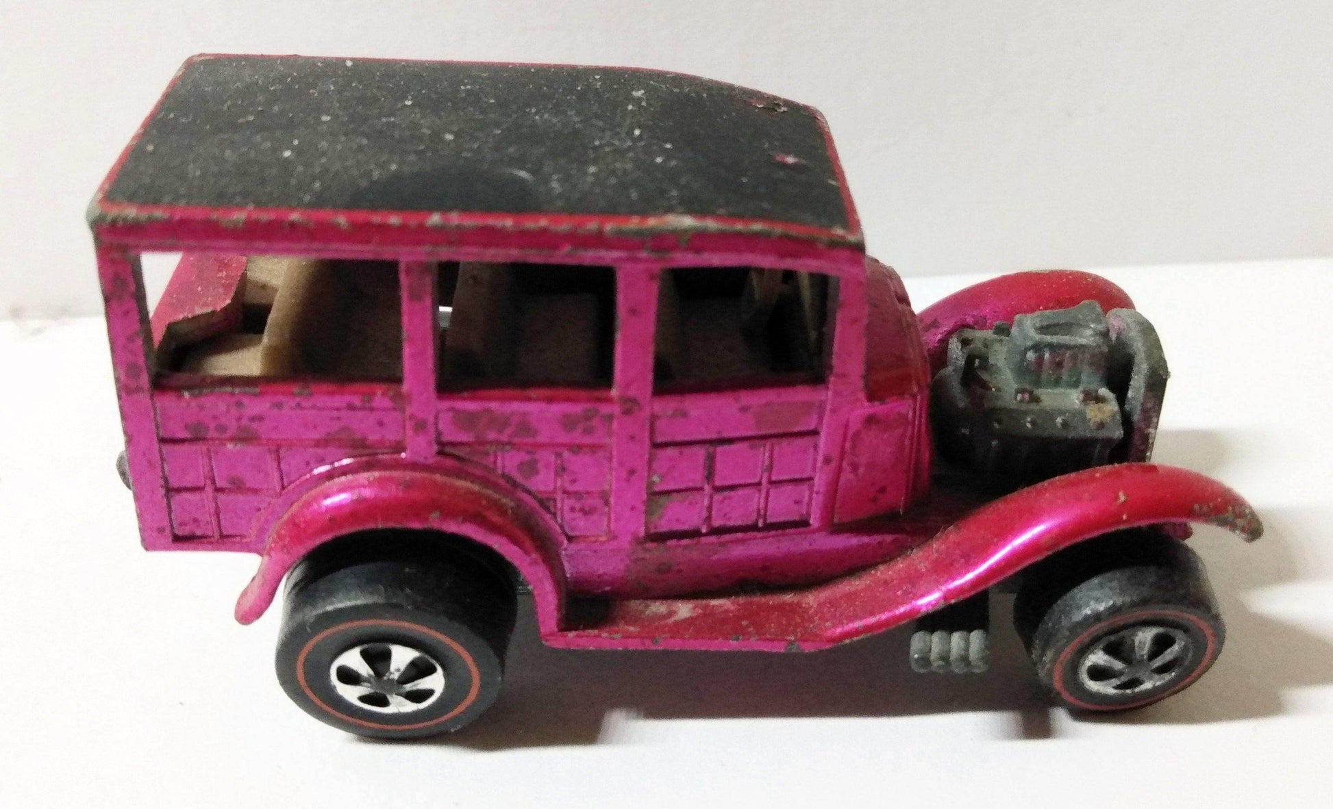 Hot Wheels Redline 6251 Classic '31 Ford Woody USA 1968 - TulipStuff