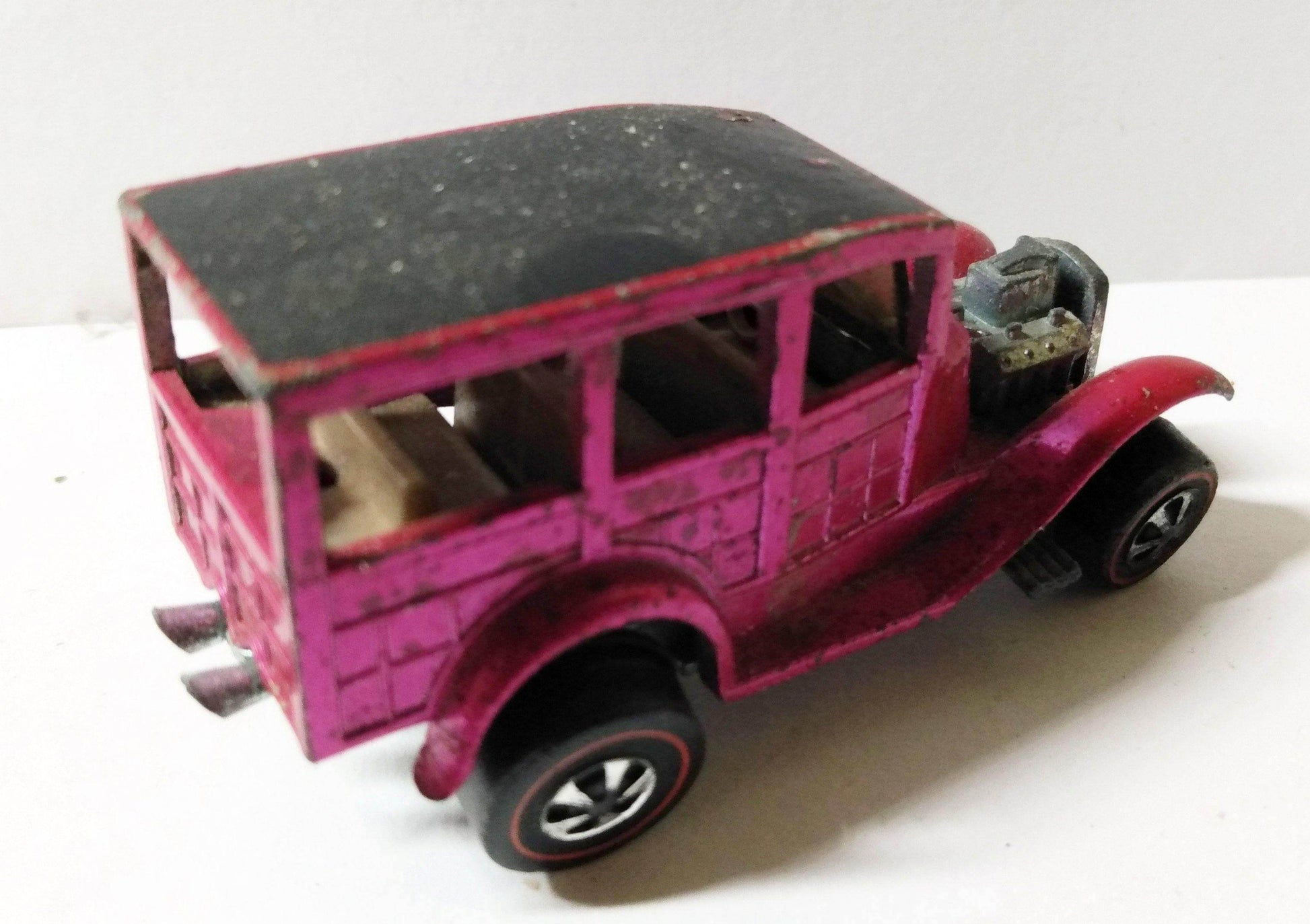 Hot Wheels Redline 6251 Classic '31 Ford Woody USA 1968 - TulipStuff