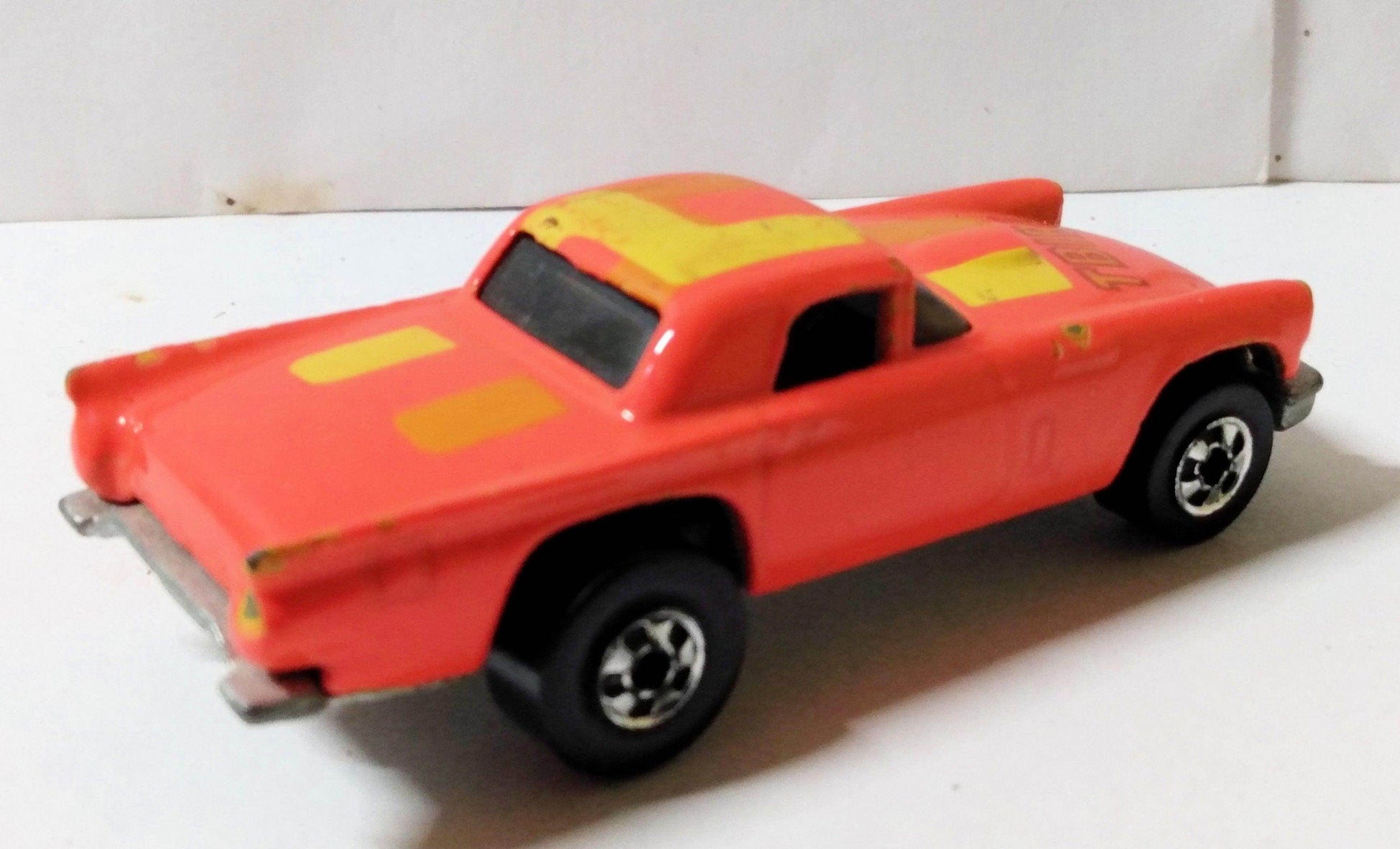 Hot Wheels Color Racers '57 T-Bird Ford Thunderbird Color Changer 1988 - TulipStuff