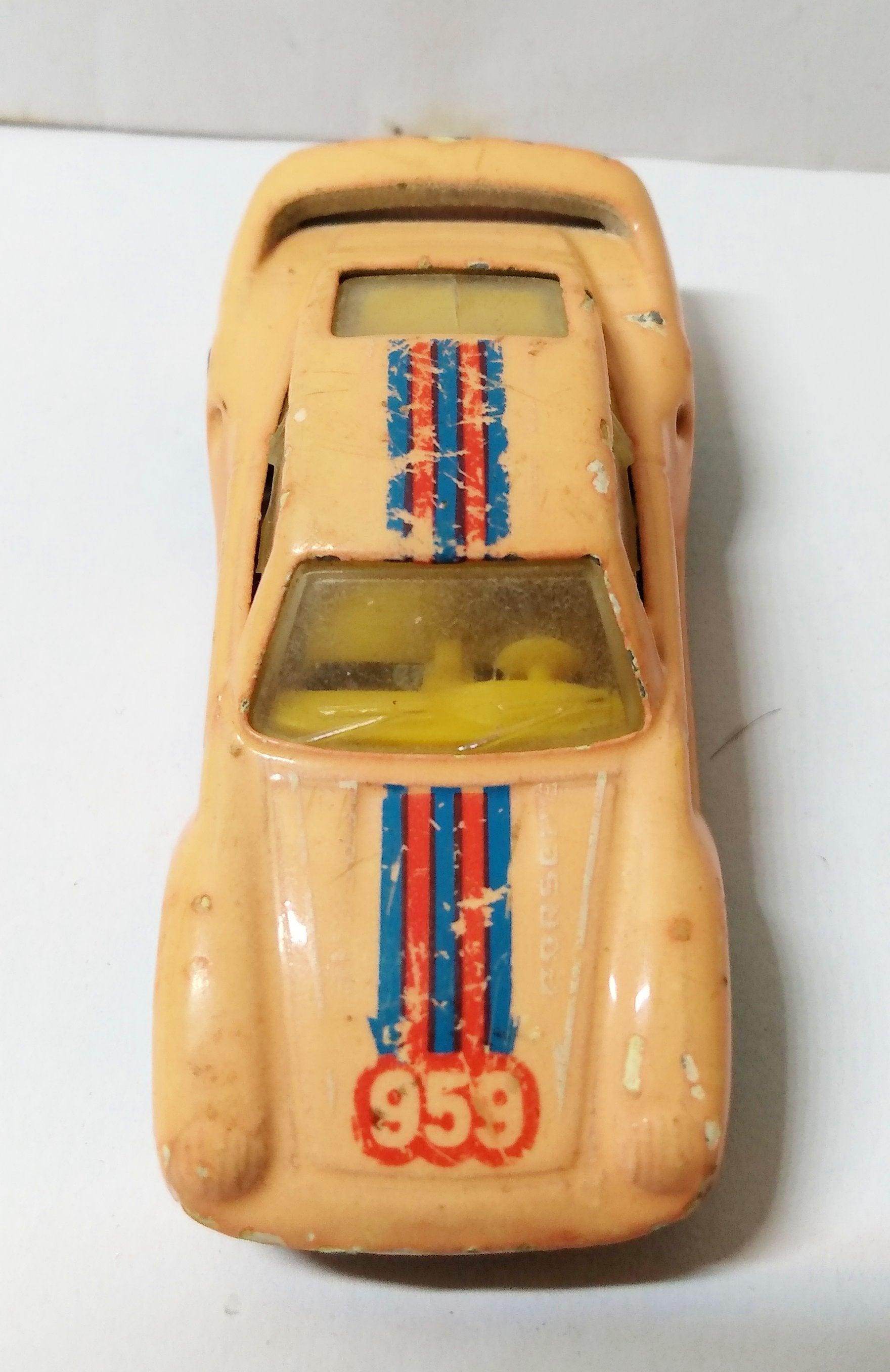 Hot Wheels Color Racers Porsche 959 Color Changer 1988 - TulipStuff