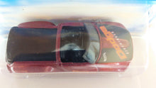 Load image into Gallery viewer, Hot Wheels Company Cars Series Dodge Sidewinder 2001 #088 - TulipStuff

