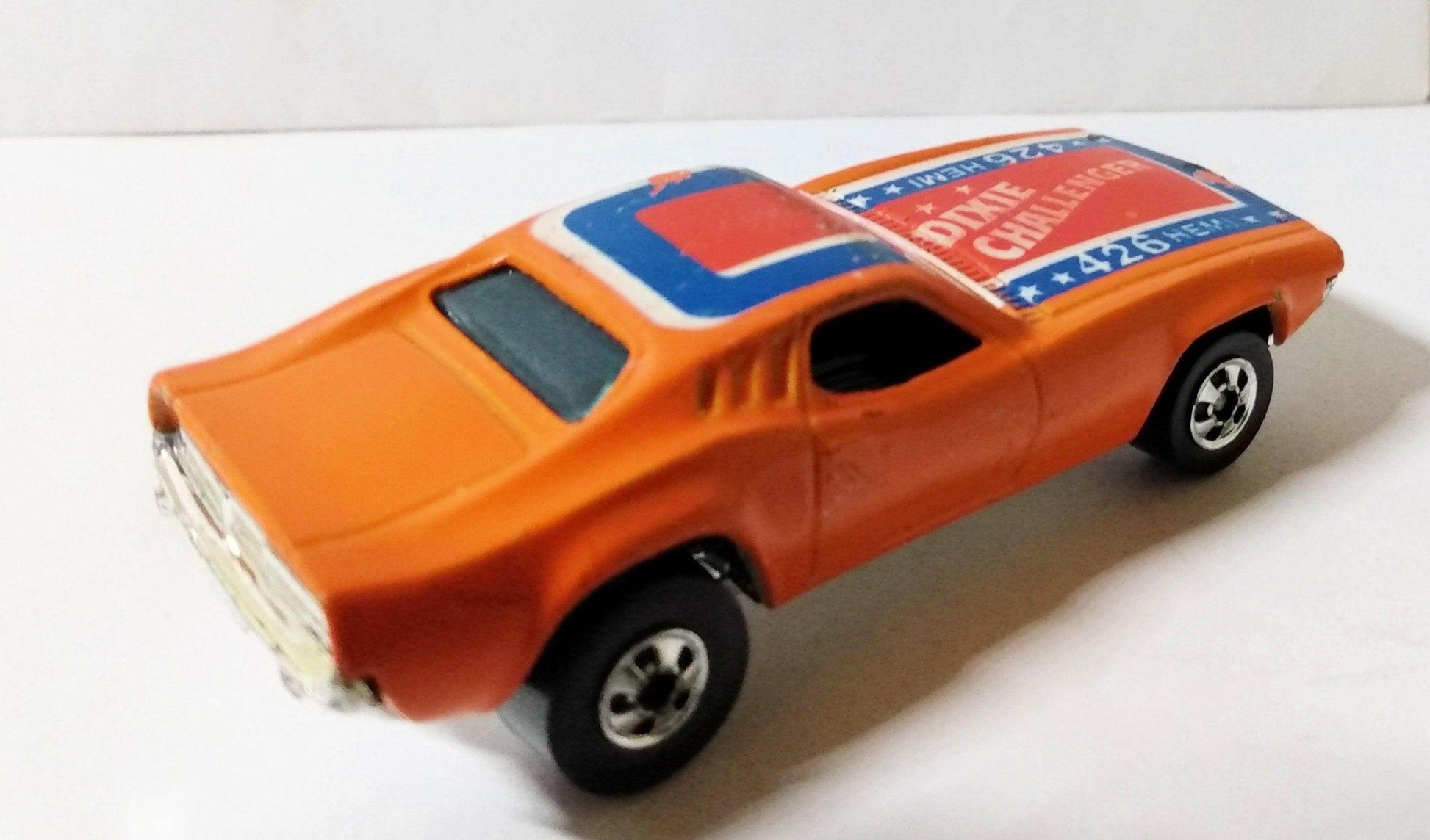 Hot Wheels 3364 Dixie Challenger Dodge 426 Hemi Malaysia 1982 - TulipStuff