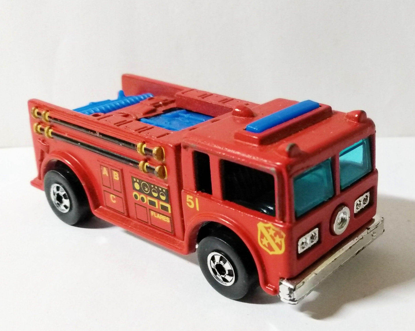 Hot Wheels 9640 Fire-Eater Fire Engine Truck Hong Kong 1977 bw - TulipStuff