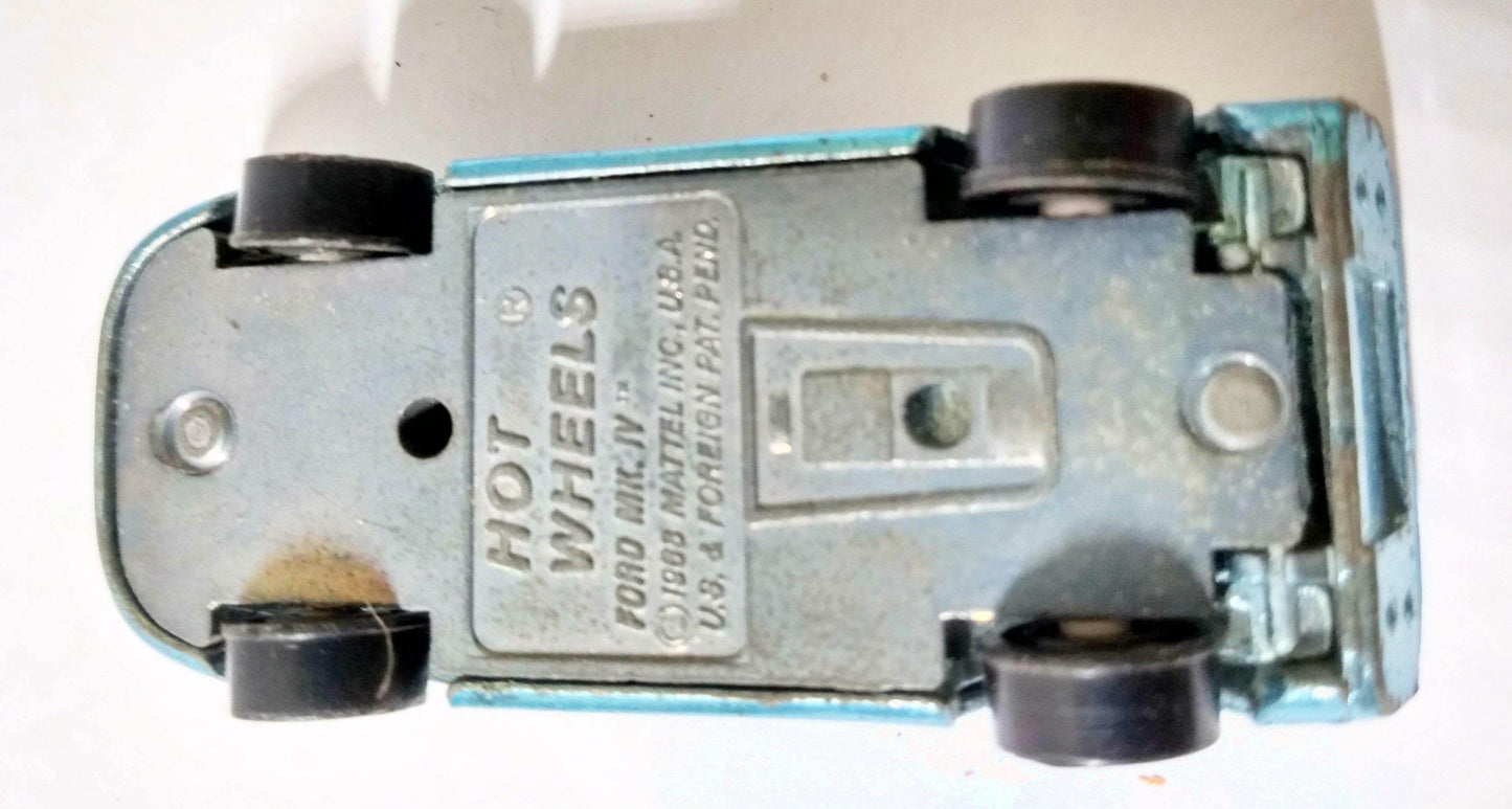 Hot Wheels Redline 6257 Ford Mark IV Grand Prix Racing Car USA 1968 - TulipStuff