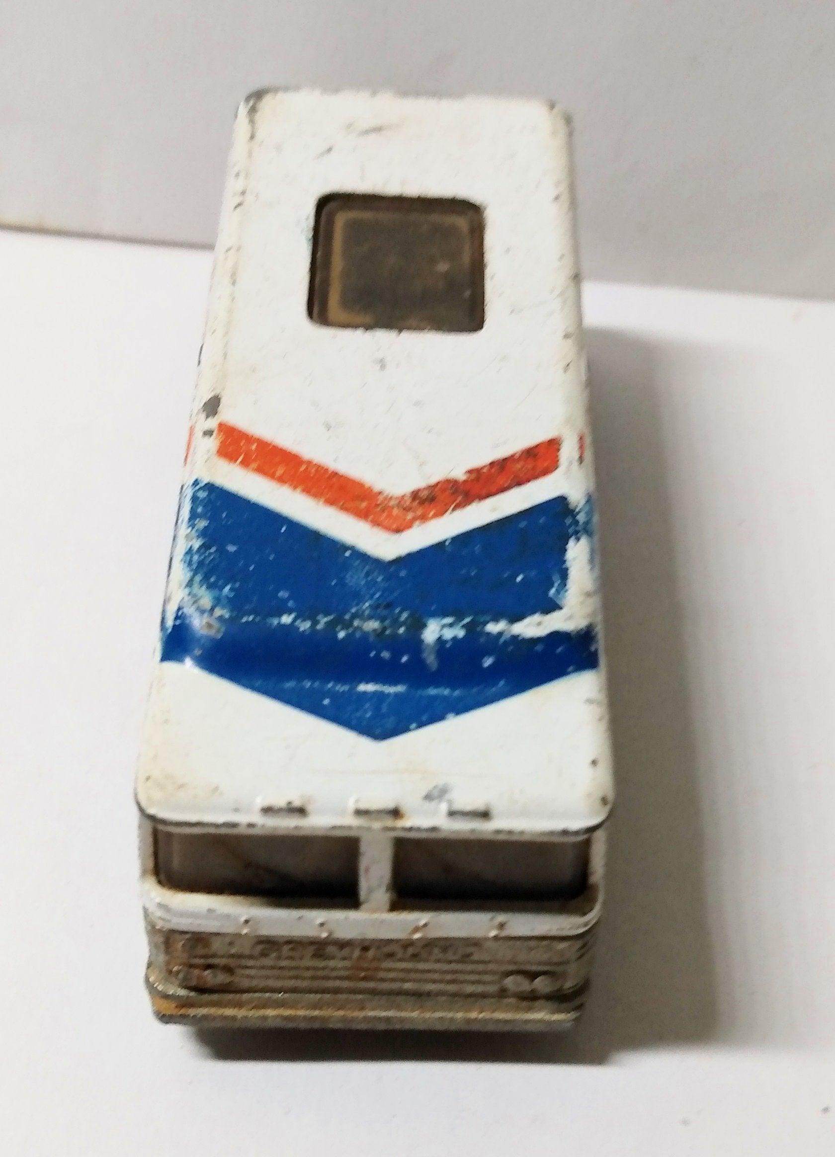 Hot Wheels 1127 Greyhound MC-8 Americruiser Bus Hong Kong 1980 - TulipStuff