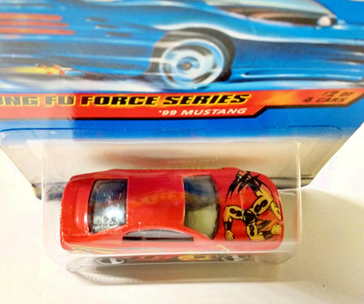 Hot Wheels Kung Fu Force Ford '99 Mustang Collector 2000 #034 - TulipStuff
