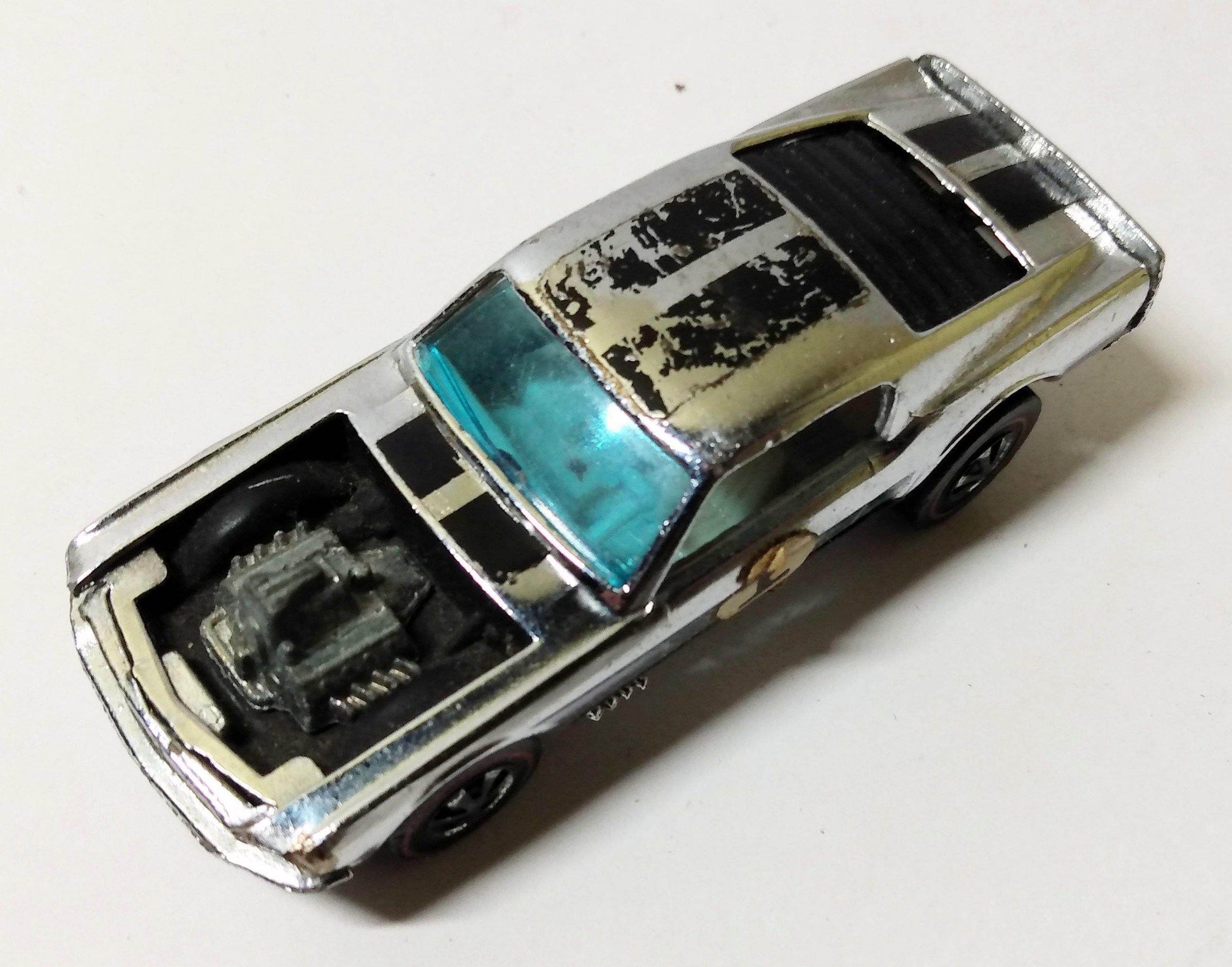 Hot Wheels Redline Club Car Chrome Ford Mustang Boss Hoss 302 1970 - TulipStuff