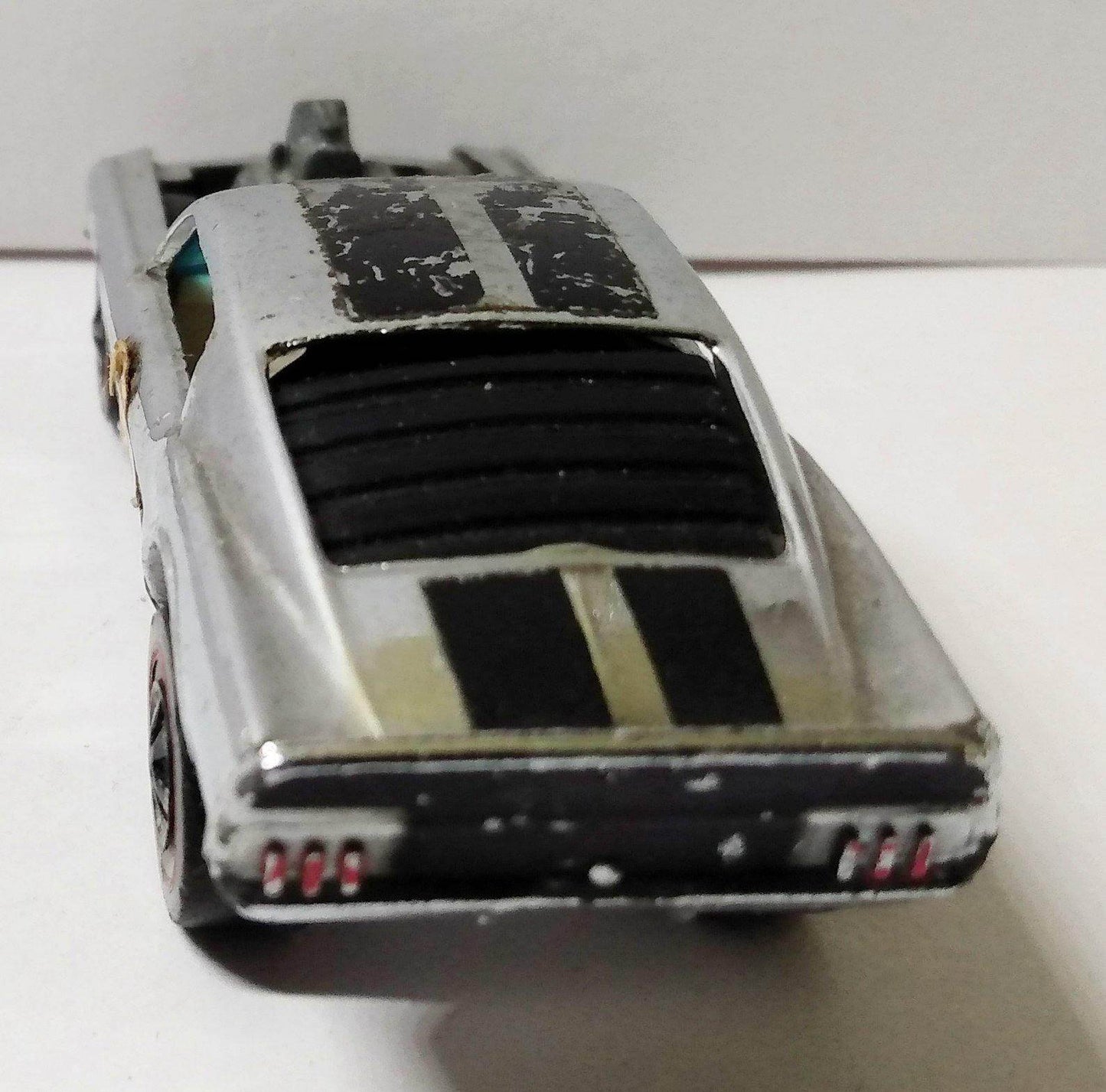 Hot Wheels Redline Club Car Chrome Ford Mustang Boss Hoss 302 1970 - TulipStuff