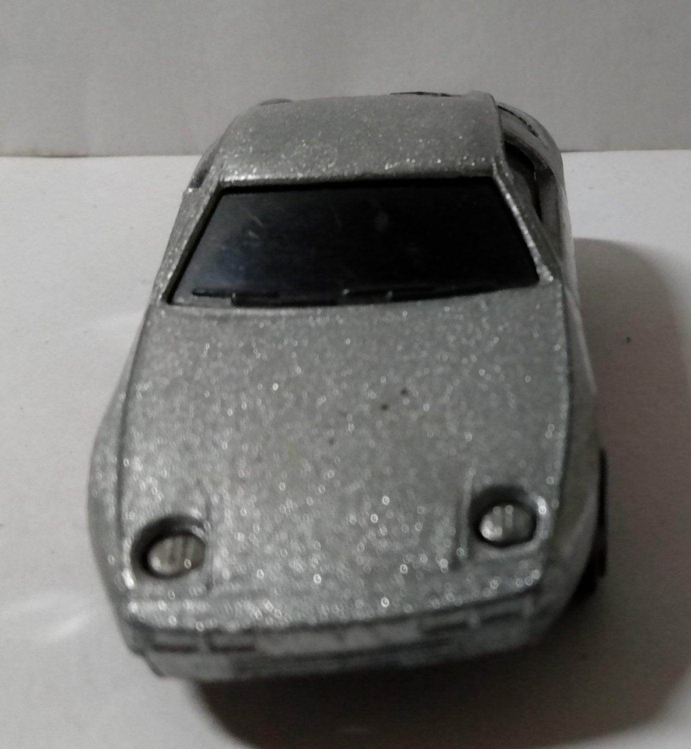Hot Wheels 1497 Nightstreaker Porsche 928 1987 - TulipStuff