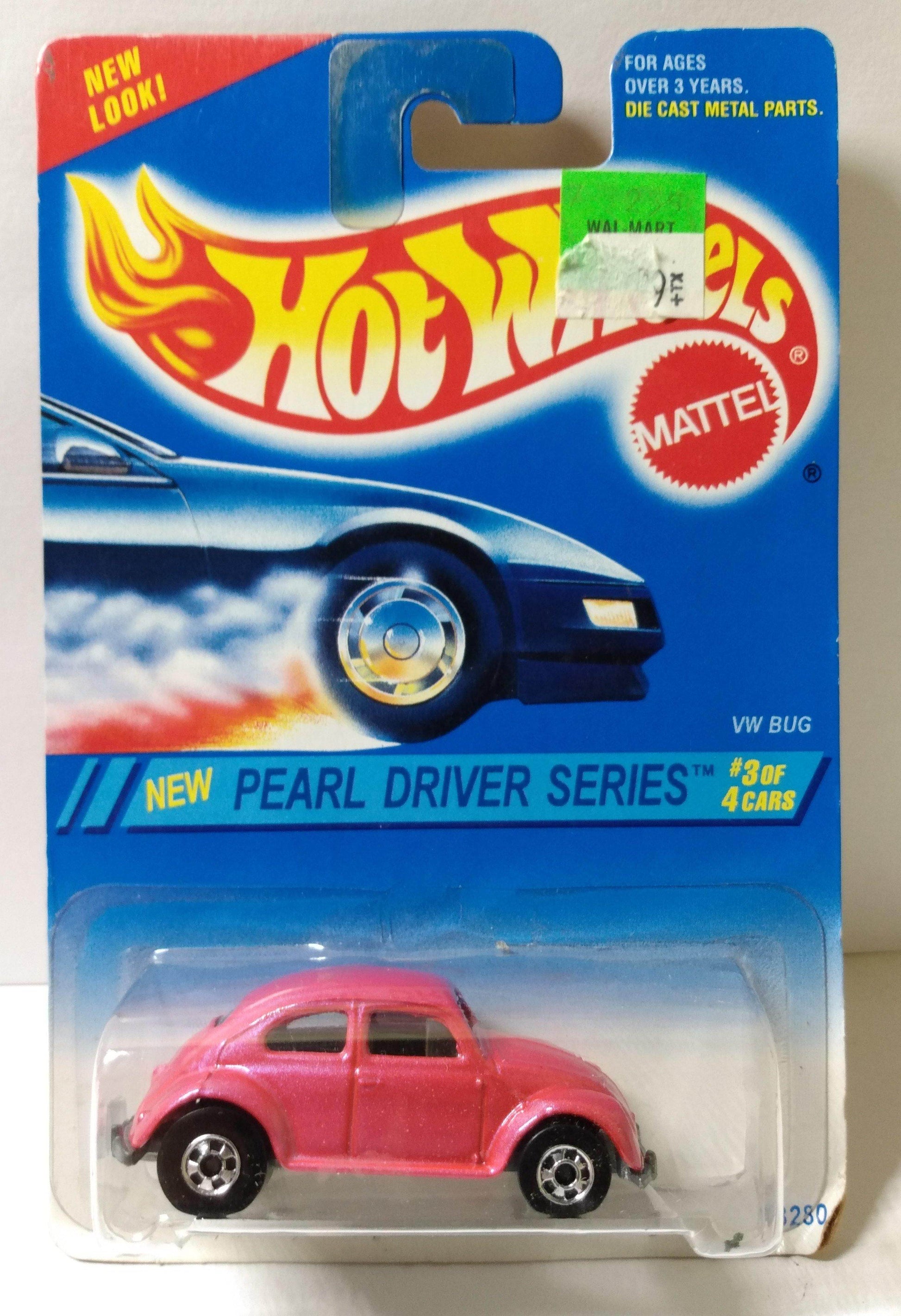 Hot Wheels Pearl Driver VW Bug Volkswagen Beetle Collector 293 bw - TulipStuff