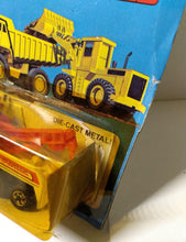 Load image into Gallery viewer, Hot Wheels 3916 Rig Wrecker Tow Truck Workhorses 1983 - TulipStuff
