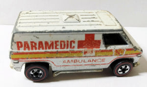 Hot Wheels Redline Paramedic Ambulance 7661 Hong Kong 1974 - TulipStuff