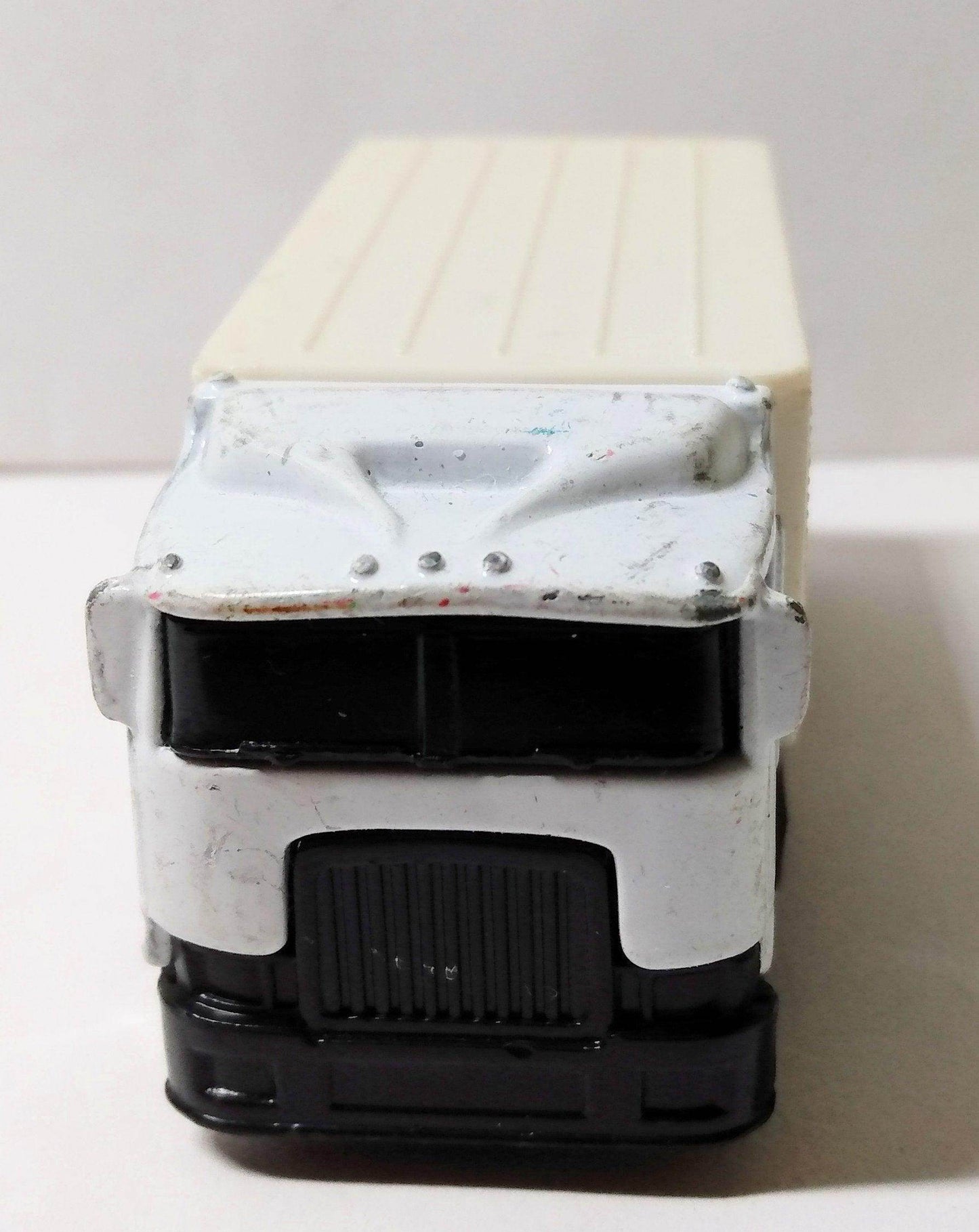 Hot Wheels Sav-on Osco Hiway Hauler Diecast Truck ltd ed 1996 - TulipStuff