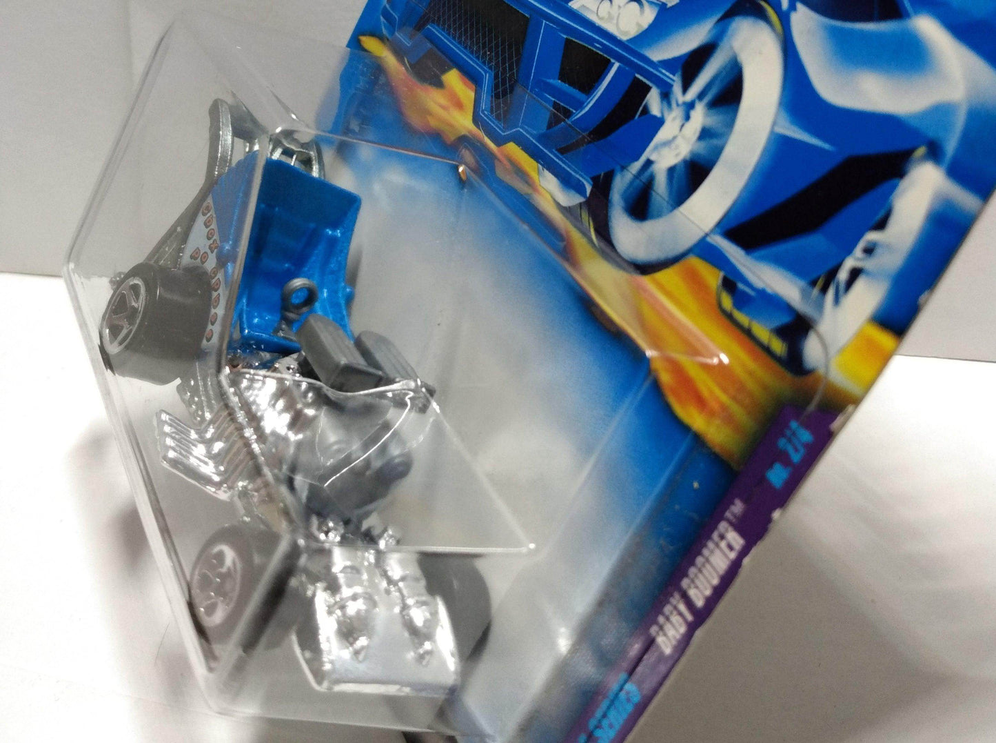 Hot Wheels Secret Code Baby Boomer 2000 Collector #046 - TulipStuff