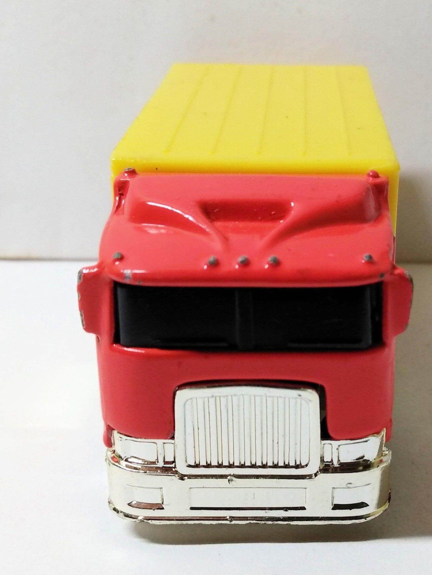 Hot Wheels ShopRite Hiway Hauler Diecast Truck ltd ed 1996 - TulipStuff