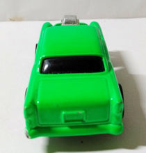 Load image into Gallery viewer, Hot Wheels Super California Custom E.Z. Duzzit &#39;55 Chevy 1991 - TulipStuff
