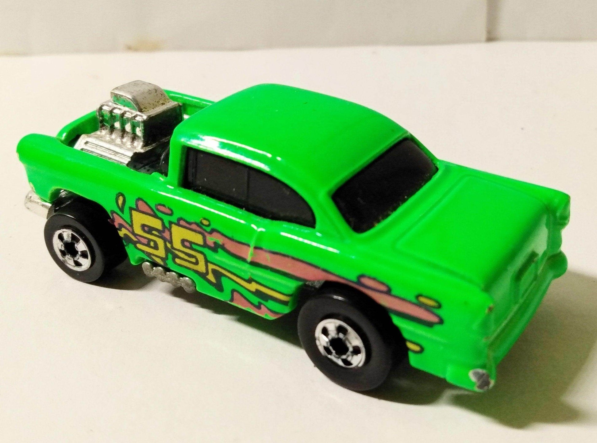 Hot Wheels Super California Custom E.Z. Duzzit '55 Chevy 1991 - TulipStuff