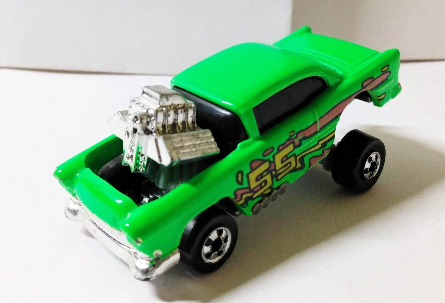 Hot Wheels Super California Custom E.Z. Duzzit '55 Chevy 1991 - TulipStuff