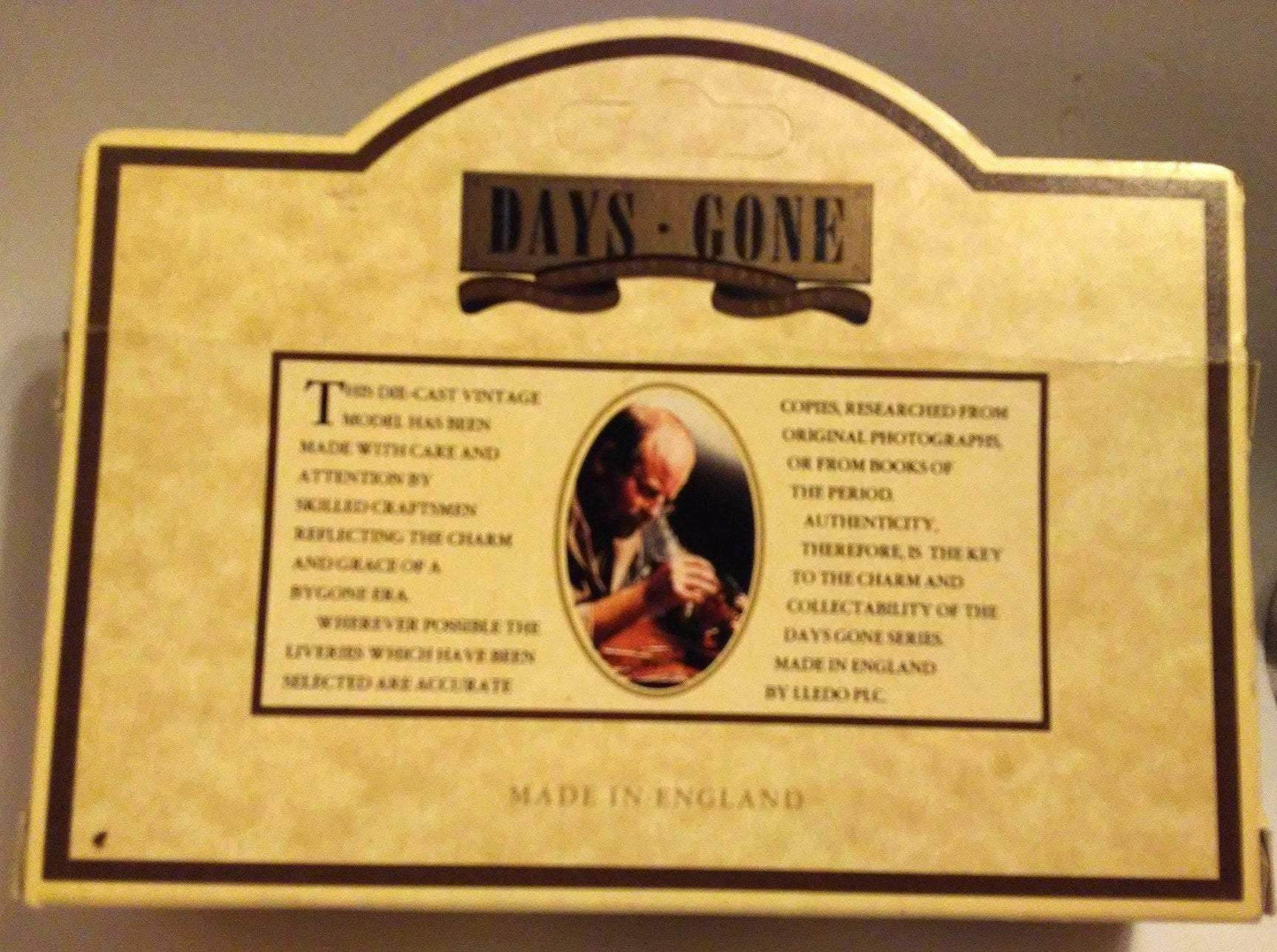 Lledo Days Gone DG15 1932 AEC Regent Double Deck Bus Diecast Mazawattee Tea Made In England - TulipStuff