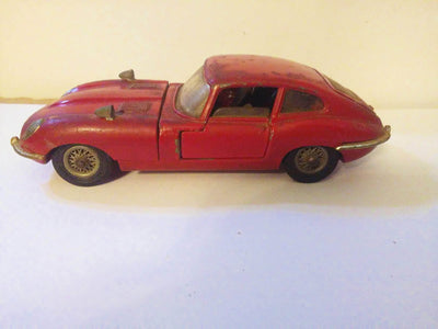 Corgi Toys 335 Jaguar E-Type 2+2 Diecast Great Britain 1968 - TulipStuff