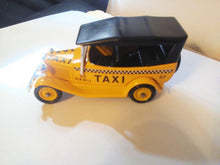 Load image into Gallery viewer, Lledo DG14 Diecast Metal 1934 Ford Model A Taxi Cab Made in England - TulipStuff
