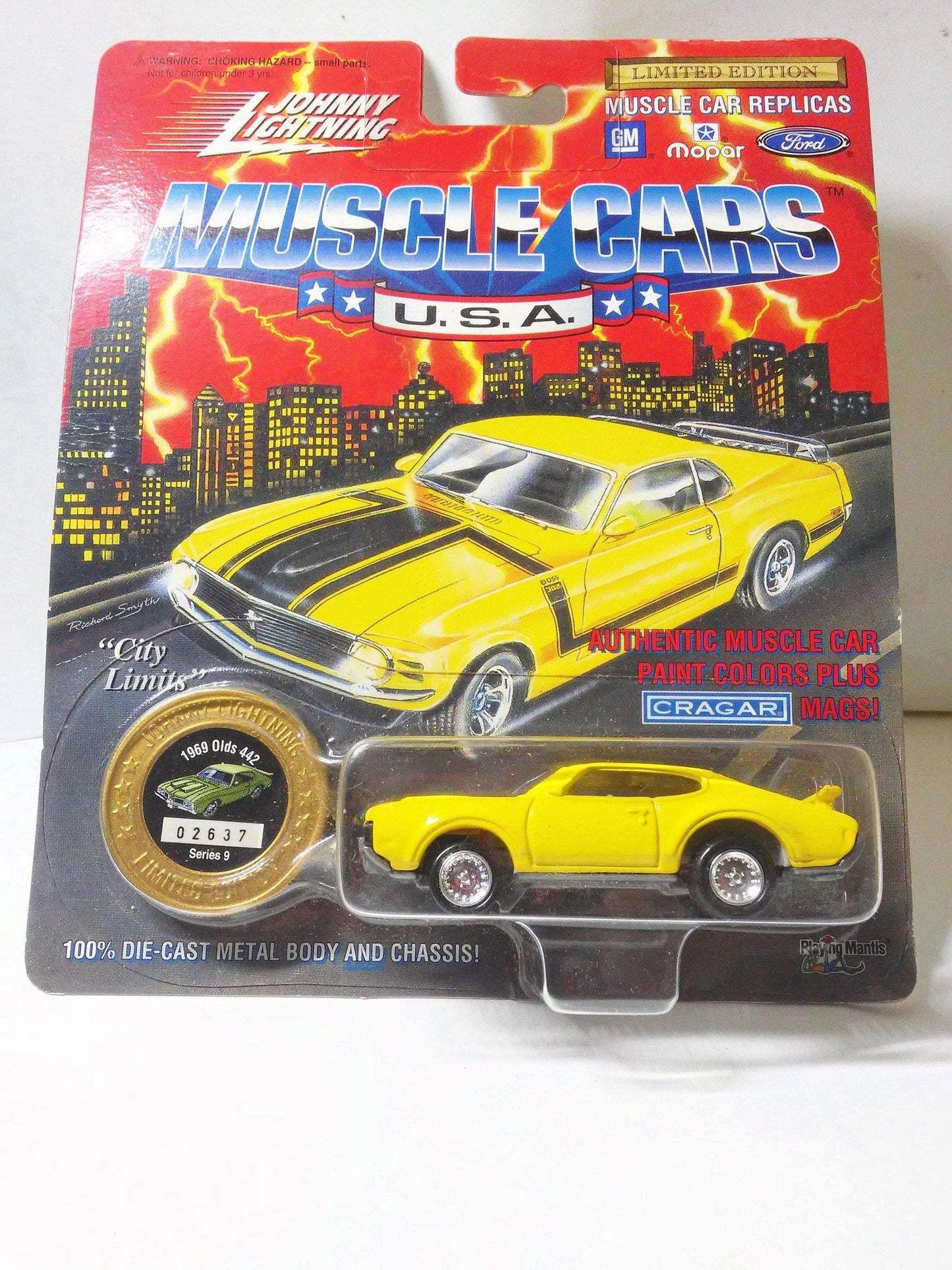 Johnny Lightning Muscle Cars USA 1969 Olds 442 Series 9 Limited Edition Made in 1995 - TulipStuff