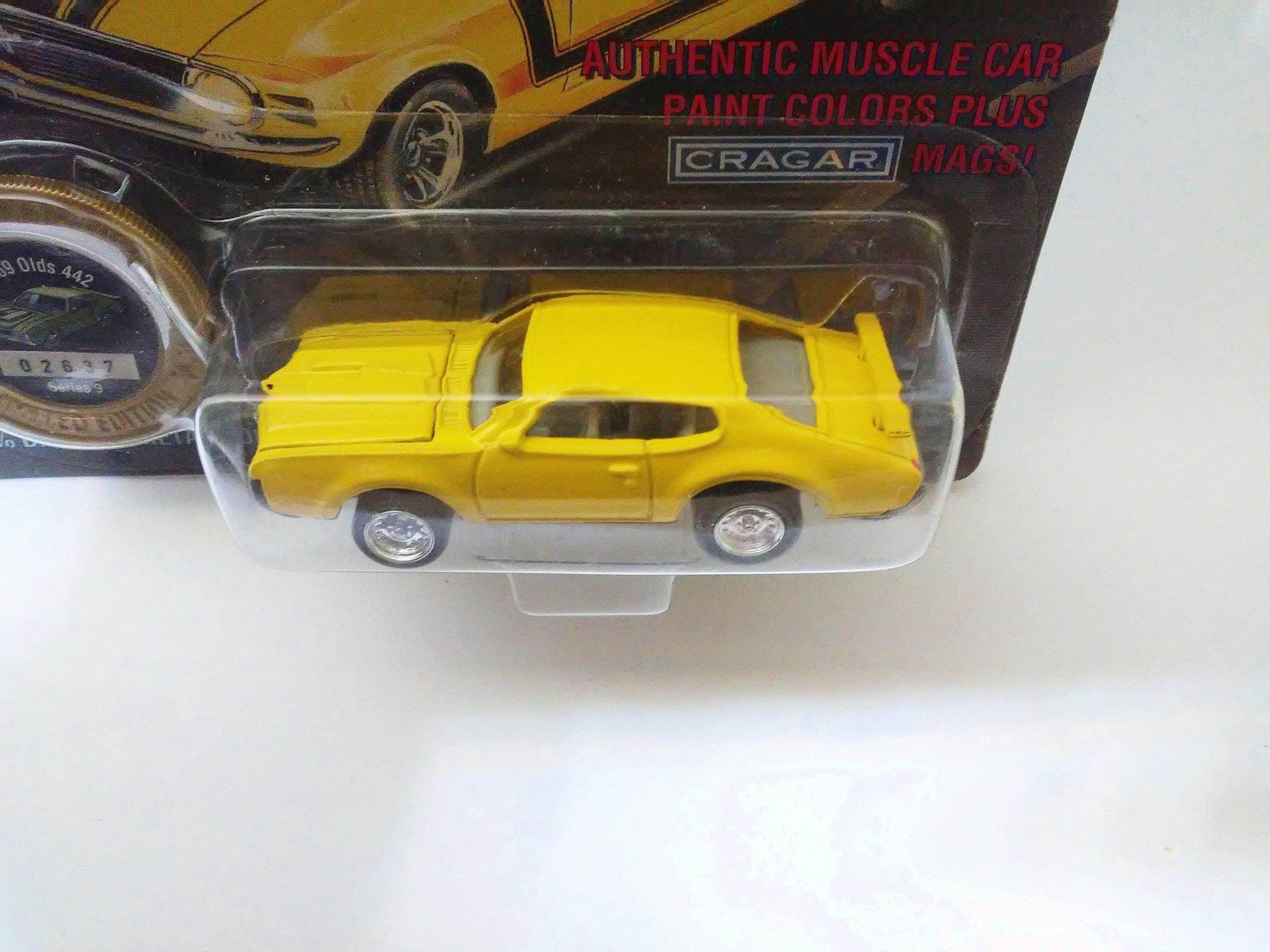 Johnny Lightning Muscle Cars USA 1969 Olds 442 Series 9 Limited Edition Made in 1995 - TulipStuff