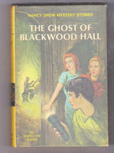 Load image into Gallery viewer, The Ghost of Blackwood Hall Nancy Drew Mystery Stories Carolyn Keene Hardcover Book 1971 - TulipStuff
