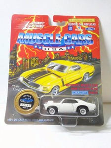 Johnny Lightning Muscle Cars USA 1972 Nova SS Series 10 Limited Edition Made in 1995 - TulipStuff