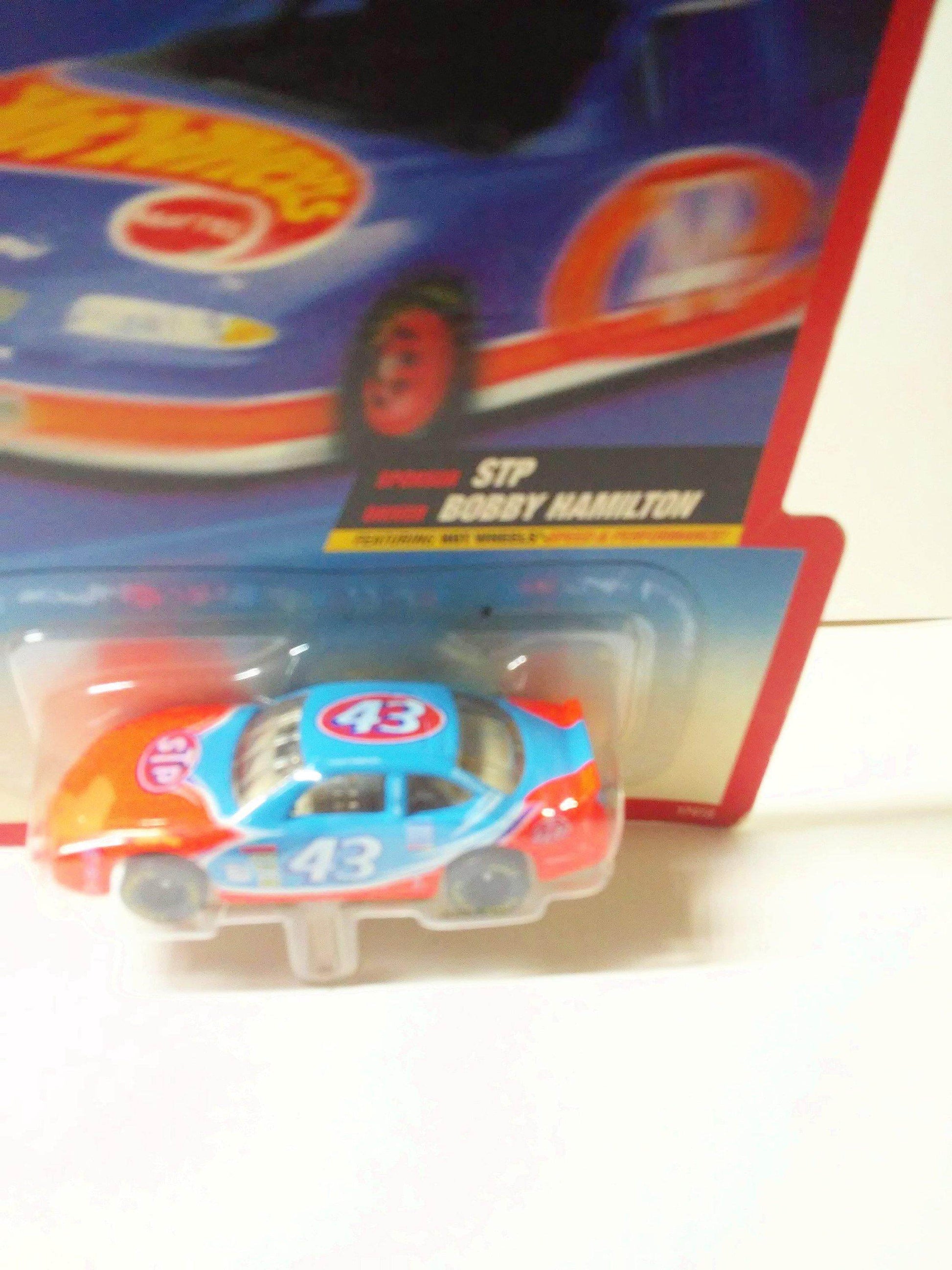 Hot Wheels 1997 Pro Racing Bobby Hamilton STP #43 Pontiac Grand Prix Racing Car - TulipStuff