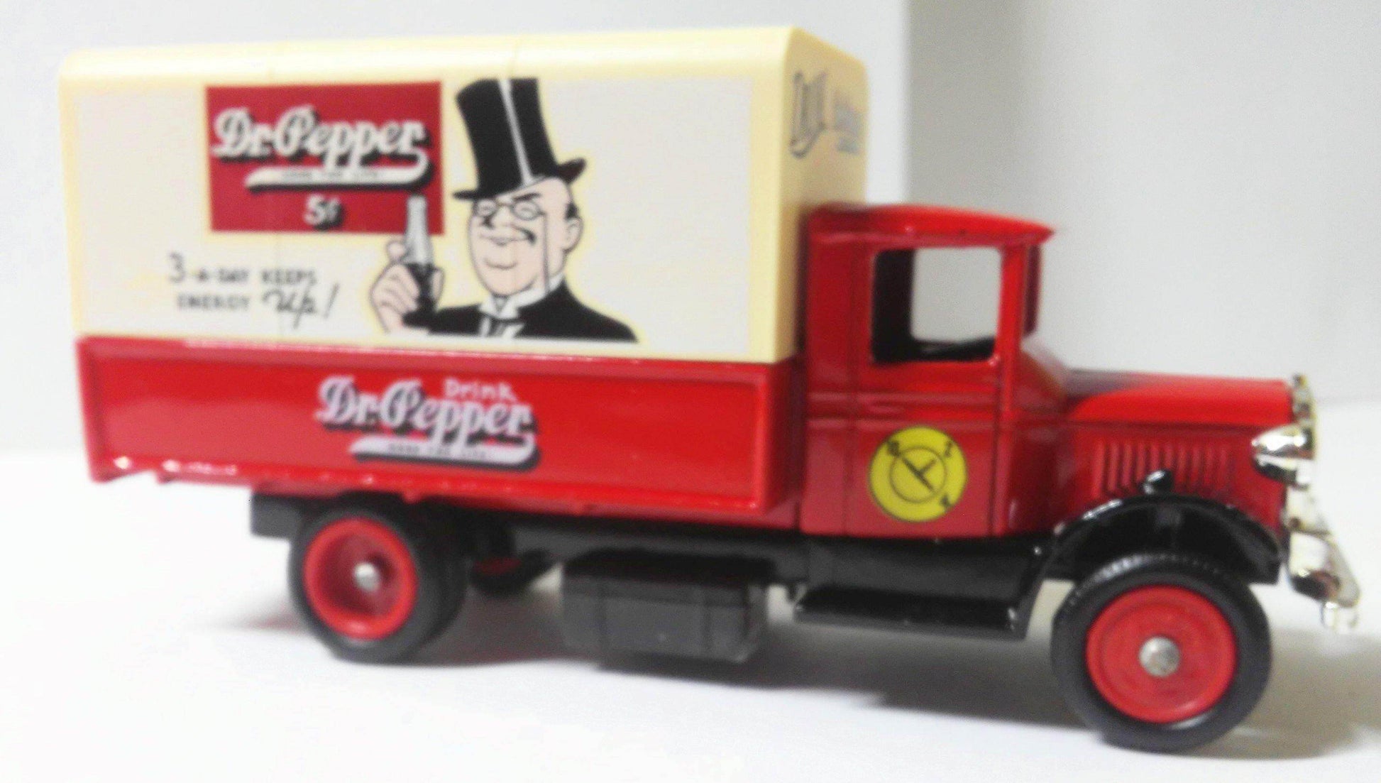 Lledo Days Gone DG28 Diecast Metal Dr Pepper 1934 Mack Canvas-back Truck Made in England - TulipStuff