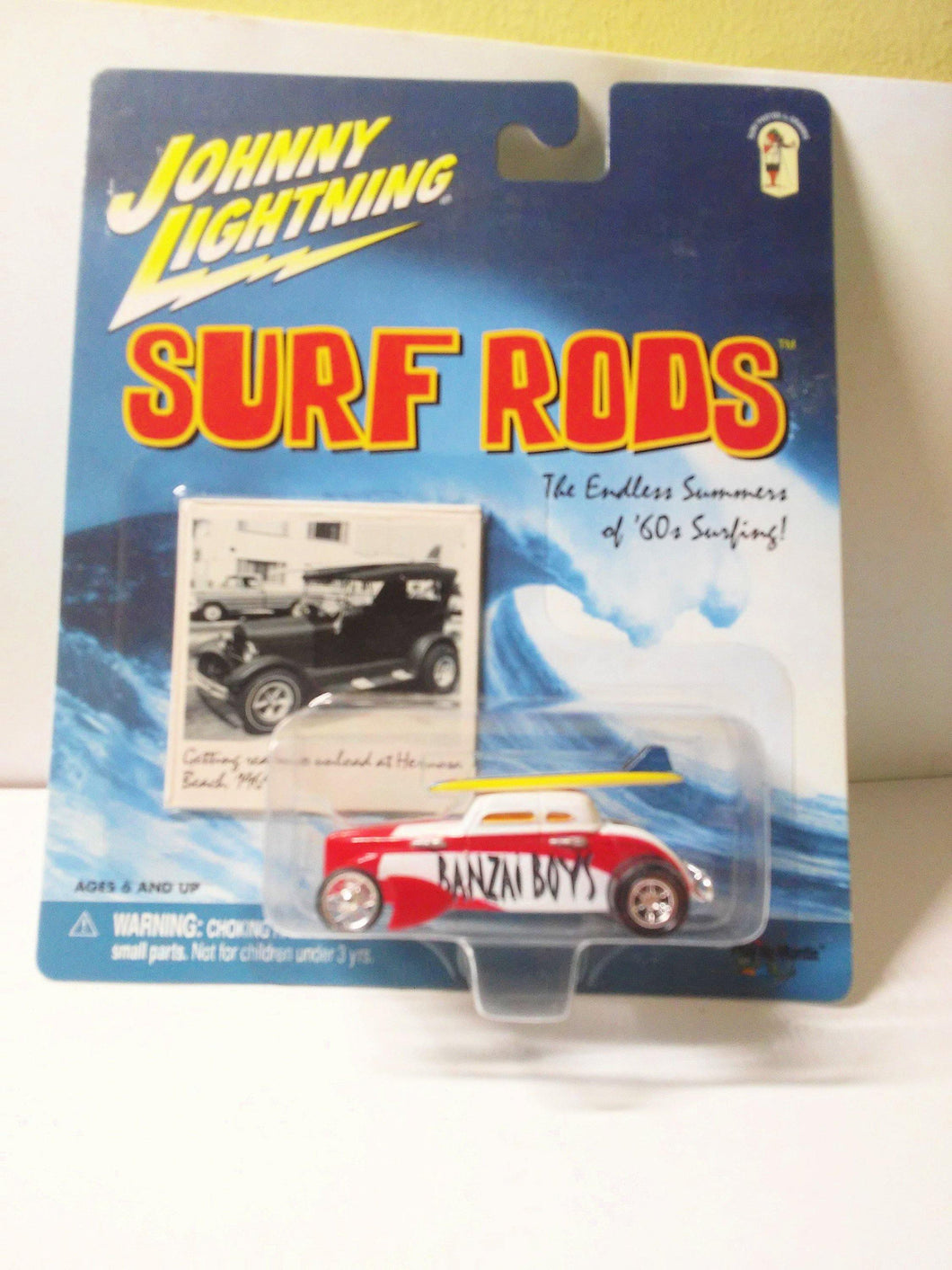 Johnny Lightning  Surf Rods Banzai Boys #758 Speed Coupe Diecast Carwith Surfboards 2000 - TulipStuff