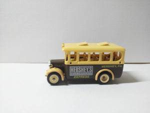 Lledo DG10 Hershey's Milk Chocolate 1935 Dennis Coach Bus Made in England 1986 - TulipStuff