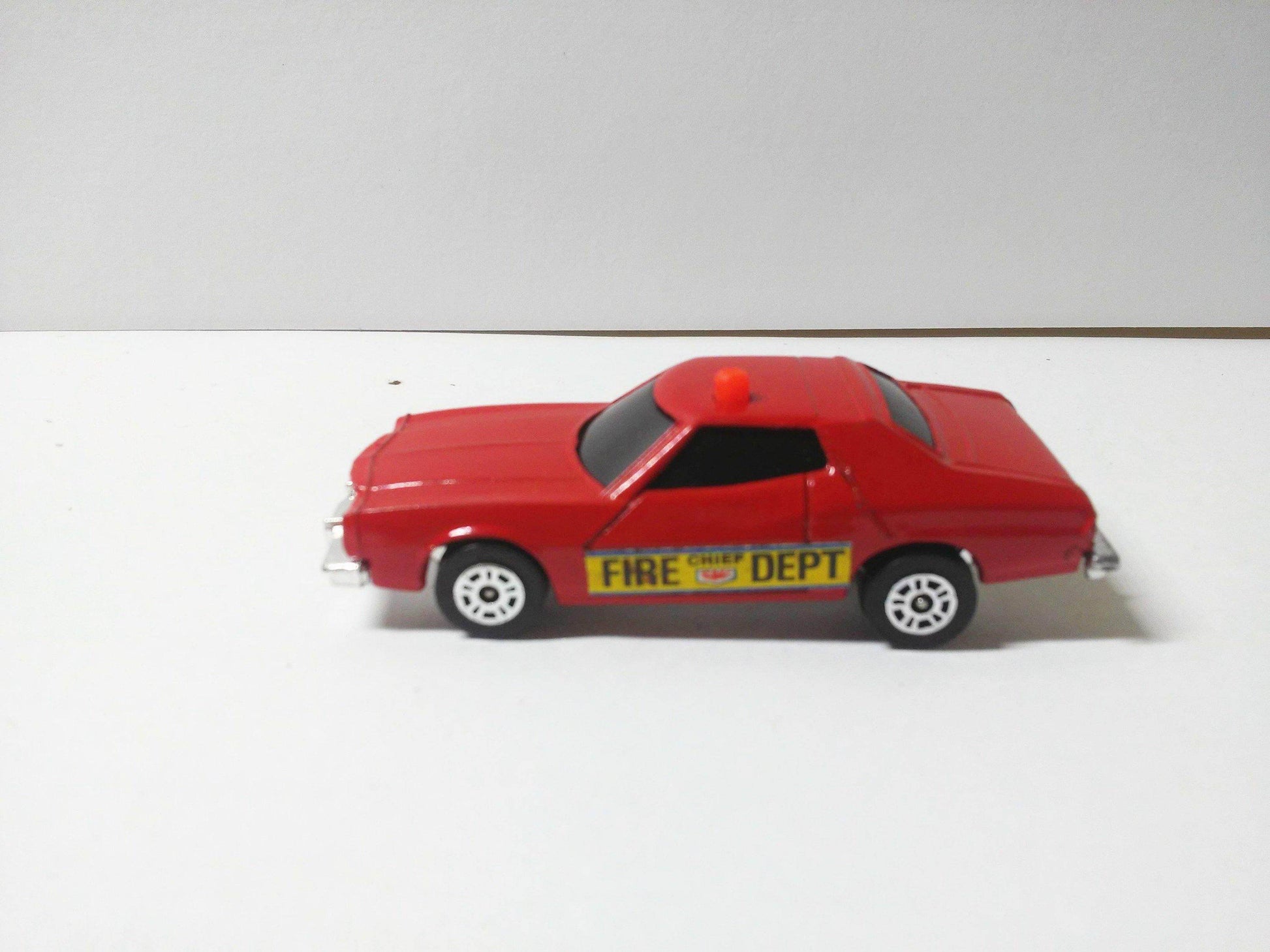 Corgi Juniors 70-C Ford Gran Torino Fire Chief Car Made in Great Britain 1977 - TulipStuff