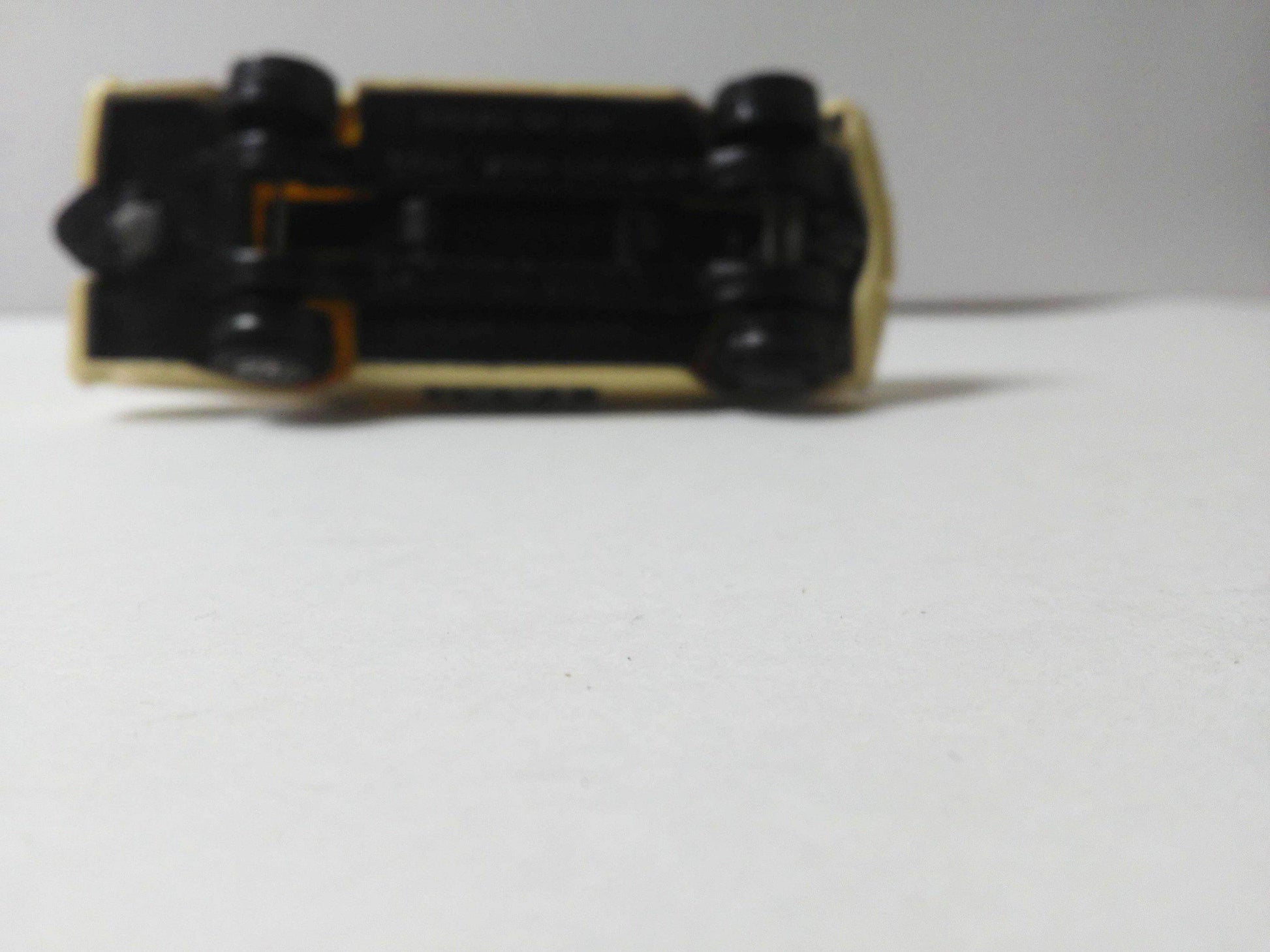 Corgi Juniors 52-B Mercedes-Benz 240D Taxi Cab Made in Great Britain 1976 - TulipStuff