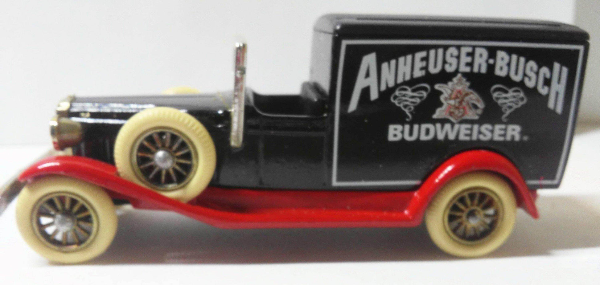 Lledo DG22 Diecast Metal Anheuser-Busch Budweiser 1933 Packard Town Van Made in England - TulipStuff