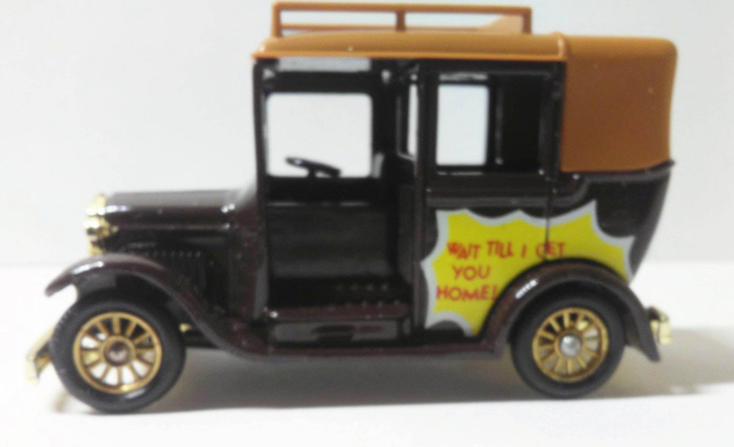 Lledo Promotional 1933 Austin Taxi Crinkley Bottom Collection Noel's House Party Made In England - TulipStuff