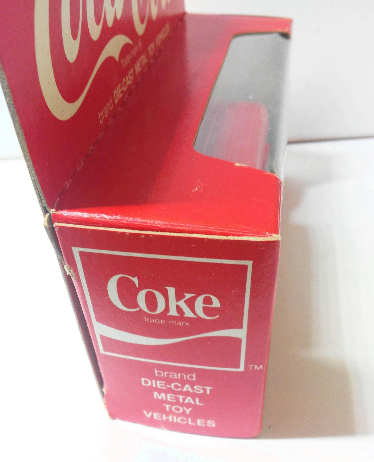 Lledo Hartoy DG21 Diecast Metal Coca-Cola 1934 Chevrolet Van Made in England 1986 - TulipStuff