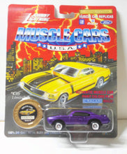 Load image into Gallery viewer, Johnny Lightning Muscle Cars USA Pontiac 1969 GTO Judge Limited Edition Vintage Diecast Car - TulipStuff
