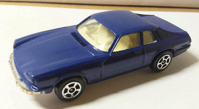 Corgi Juniors 72-B Jaguar XJ-S Made in Great Britain 1979 - TulipStuff