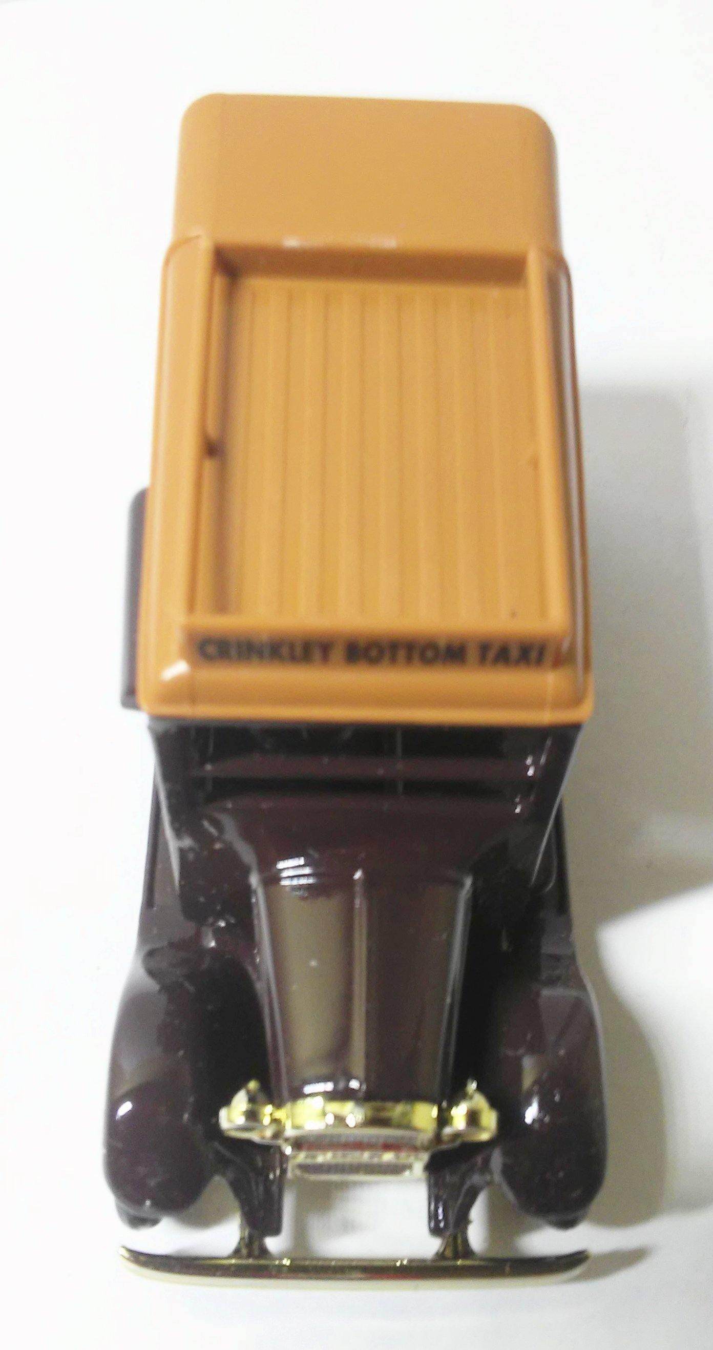 Lledo Promotional 1933 Austin Taxi Crinkley Bottom Collection Noel's House Party Made In England - TulipStuff