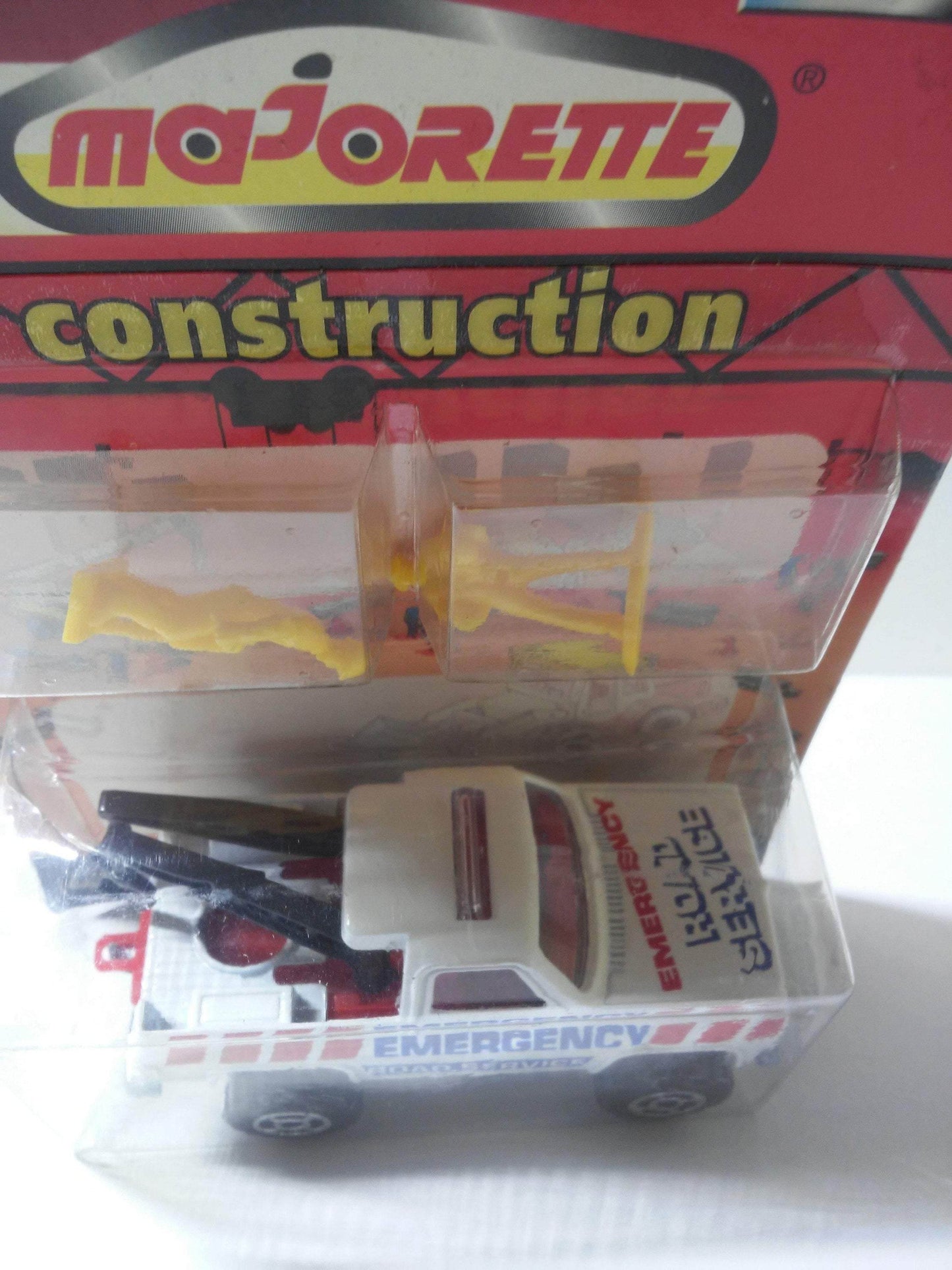 Majorette 228 Chevy Blazer Wrecker Depanneuse 291 Vintage Diecast Tow Truck Construction Toy 1990's - TulipStuff